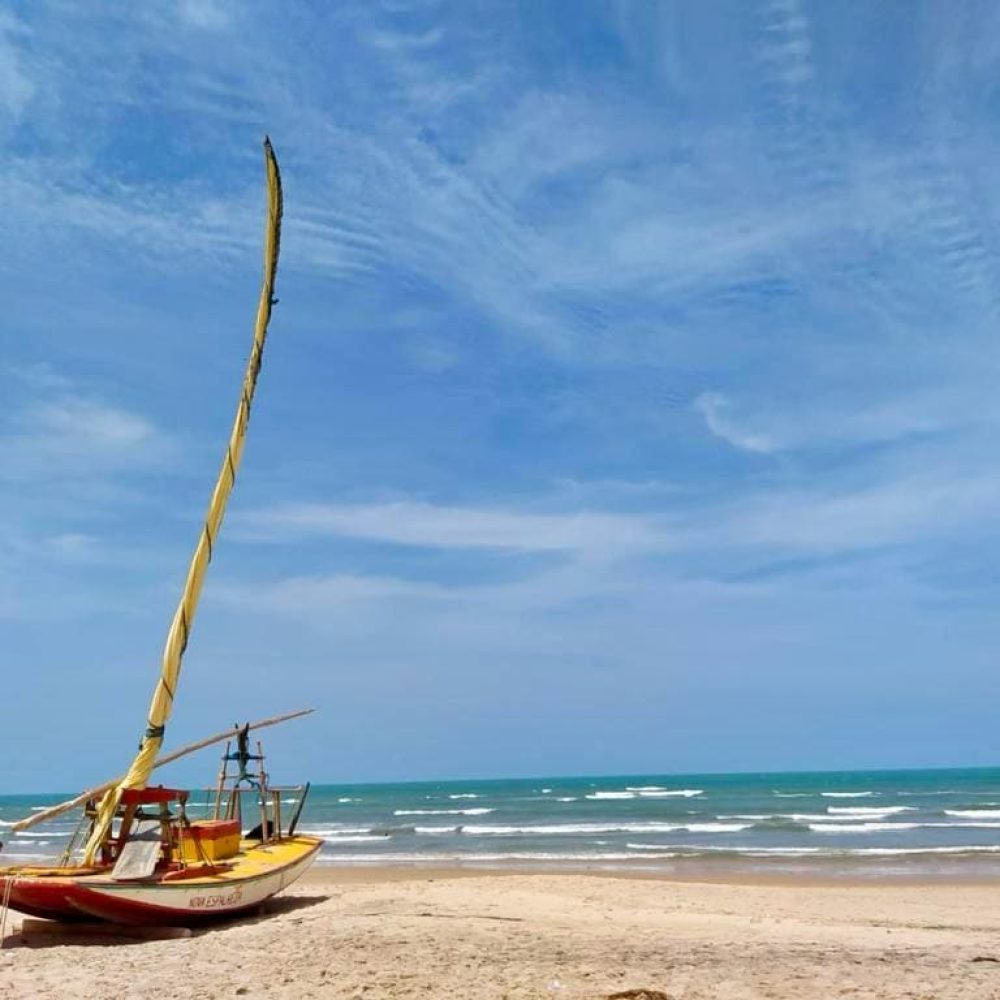 jangada na praia da tabuba